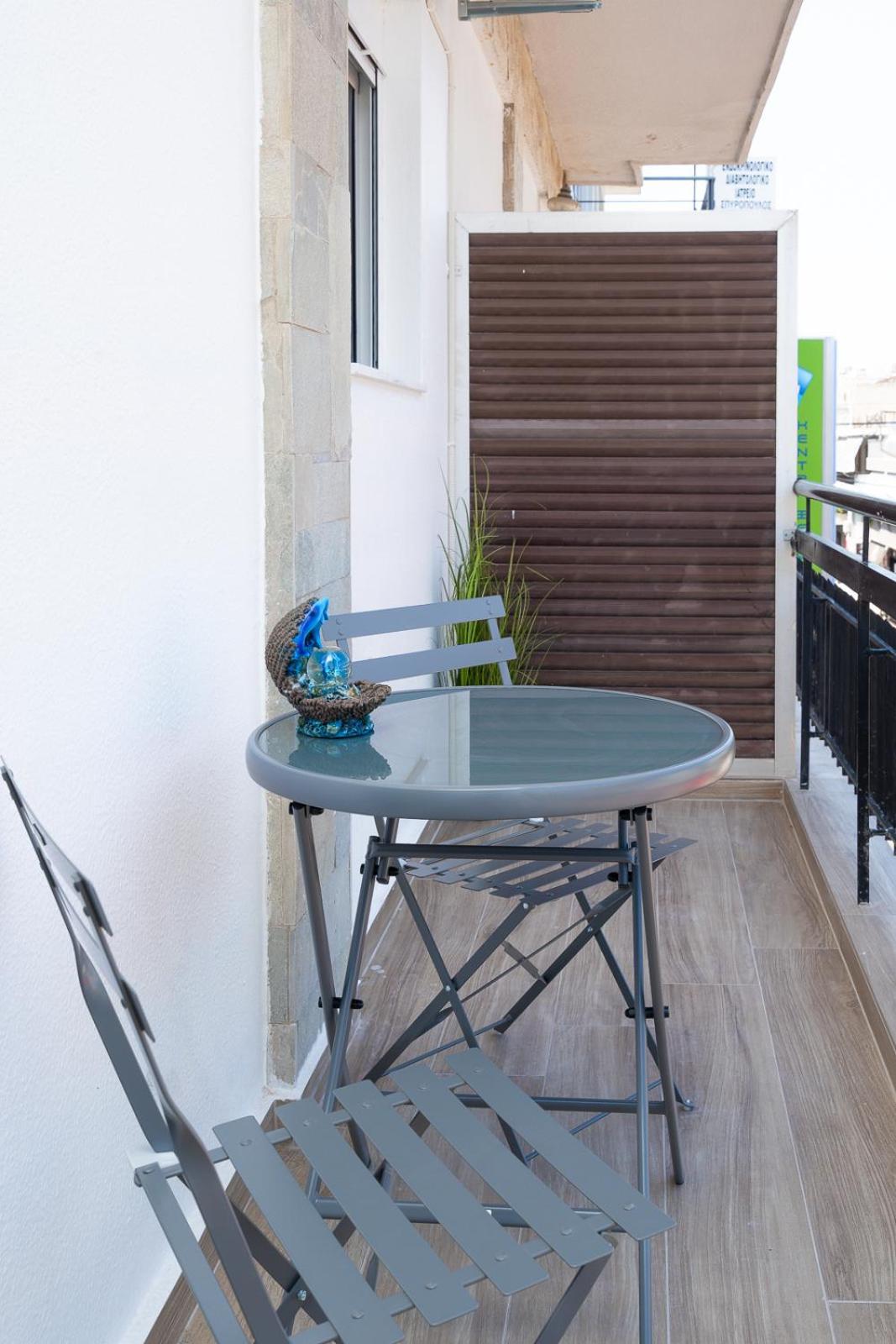 Artemis Bay Apartments Near Sea And Airport Екстериор снимка